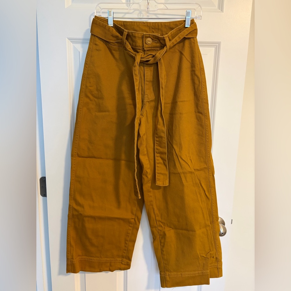 Universal Threads wide leg pants